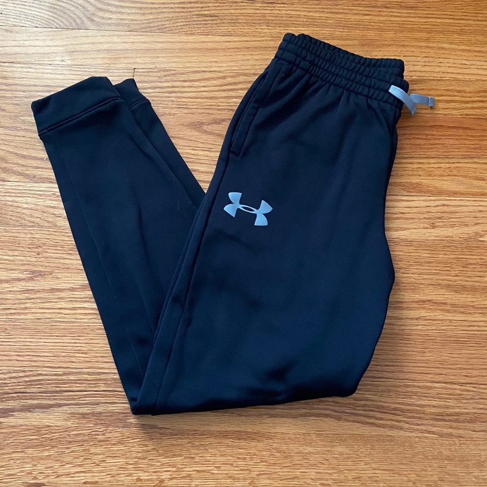 Under Armour sweatpants/joggers